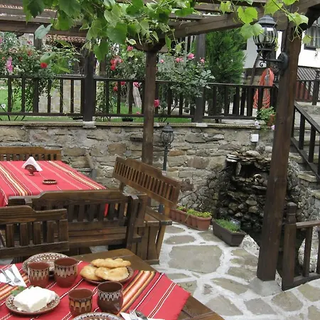 Sava Cupetsa 2* Zheravna