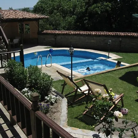 Sava Cupetsa 2* Zheravna