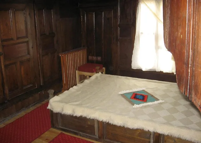 Sava Cupetsa בית הארחה