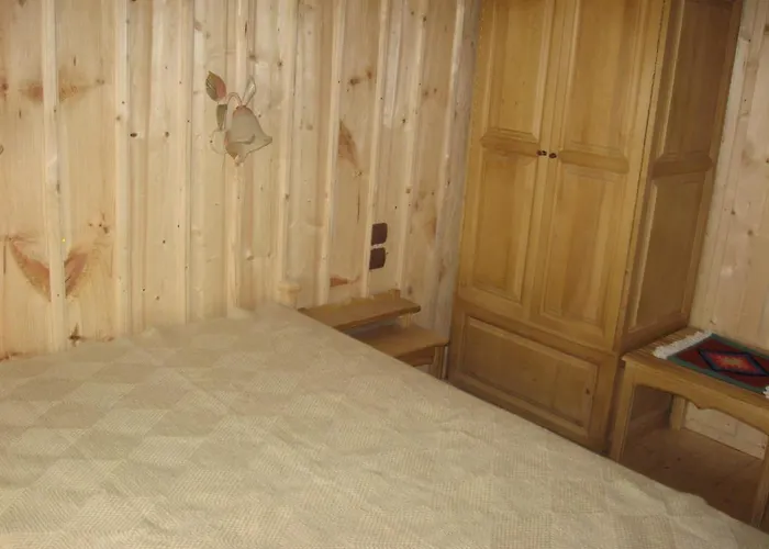 Sava Cupetsa בית הארחה