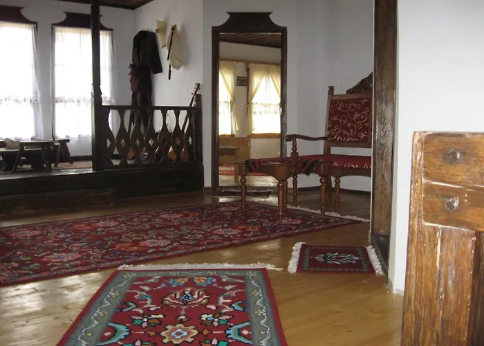 Sava Cupetsa בית הארחה ז'רבנה